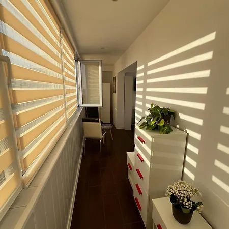Apartament Cozy Sea View Constanţa