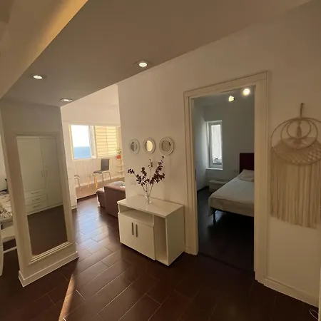 Cozy Sea View *